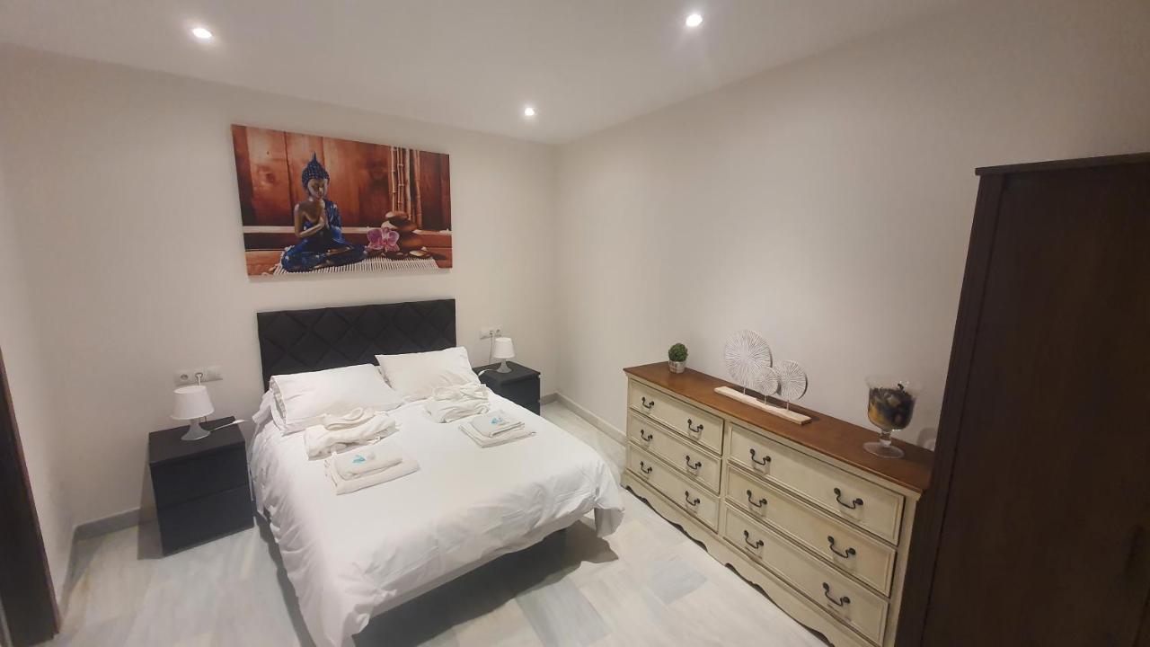 מאלגה Lyrioshomes Apartamentos Los Treboles מראה חיצוני תמונה